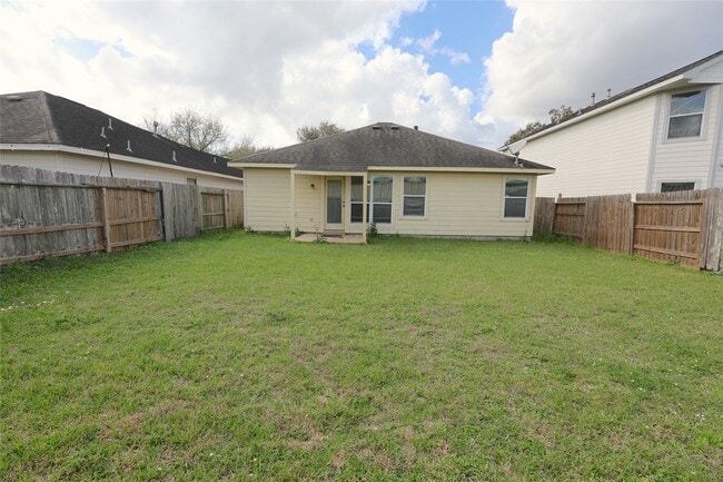 property at 142 Thunder Basin Dr