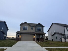 890 Norfolk Ln in Greenwood, IN - Building Photo