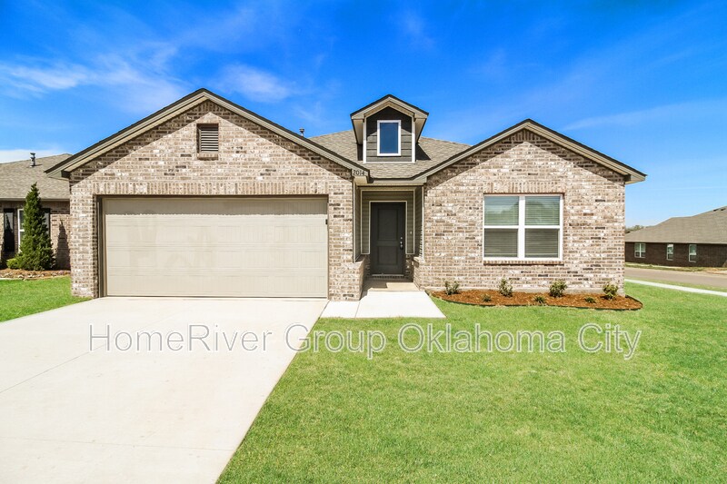 2014 Taylor St in Chickasha, OK - Building Photo