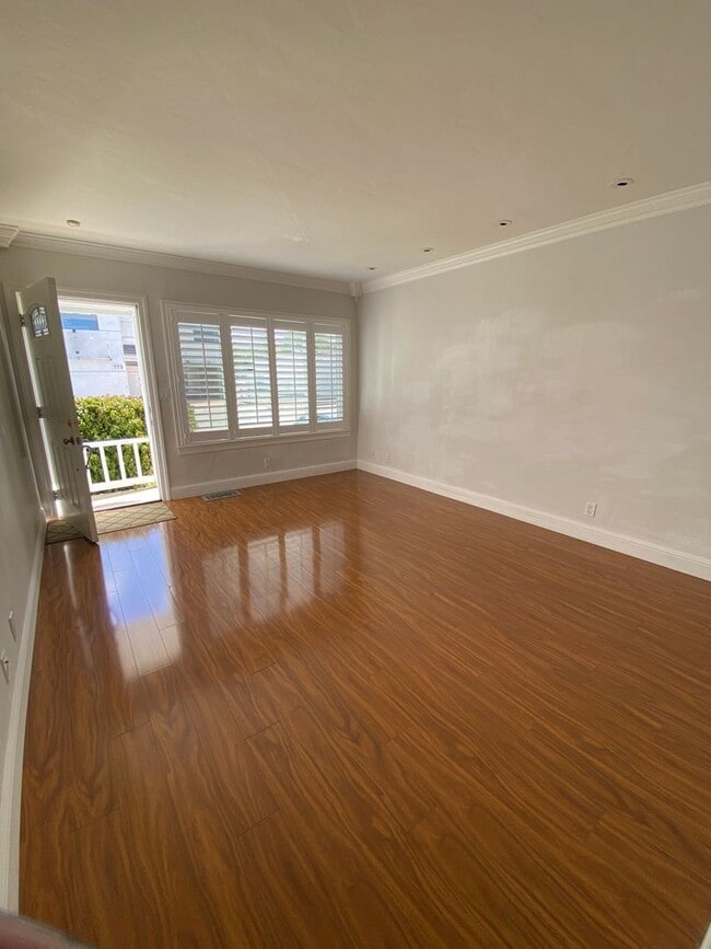 754 Jenevein Ave in San Bruno, CA - Building Photo - Building Photo