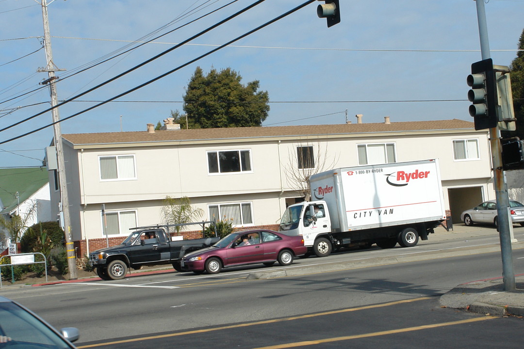 921-925 Buchanan St in Berkeley, CA - Foto de edificio