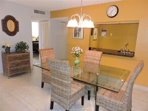 501 E Dania Beach Blvd, Unit 5-5M in Dania Beach, FL - Building Photo - Building Photo
