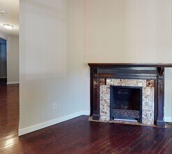 520 12th Ave SE in Minneapolis, MN - Building Photo - Building Photo