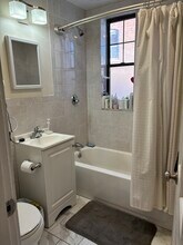 6 Sutherland Rd, Unit 31 in Boston, MA - Foto de edificio - Building Photo
