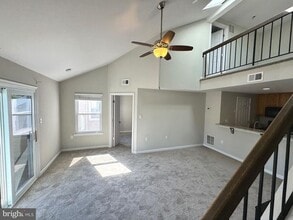 4354 Pembrook Village Dr in Alexandria, VA - Building Photo - Building Photo