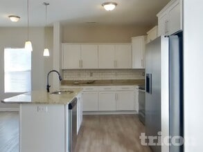 197 Altondale Dr in Statesville, NC - Building Photo - Building Photo