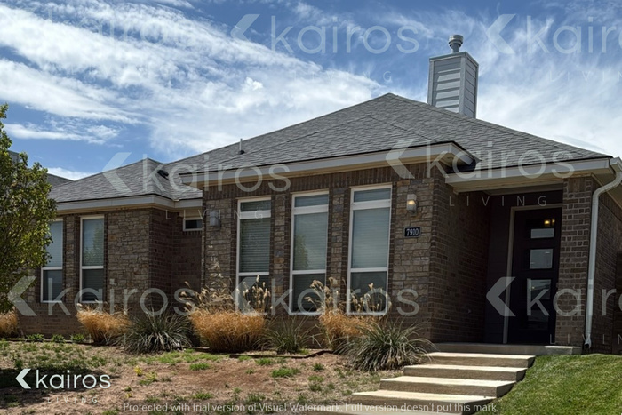 7910 Zoe Dr in Amarillo, TX - Foto de edificio