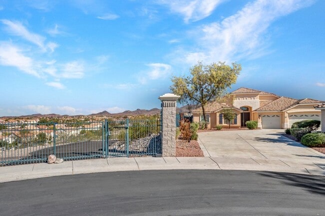 3047 Vía Del Corso in Henderson, NV - Building Photo - Building Photo