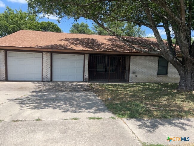 property at 1013 Kathey Dr