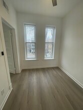 1841 N Kedzie Ave in Chicago, IL - Building Photo - Building Photo