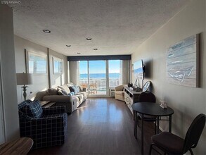 830 Shore in Long Beach, NY - Foto de edificio - Building Photo