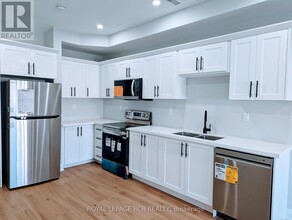 14 Atkinson Cres in New Tecumseth, ON - Building Photo - Building Photo