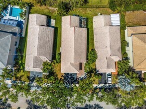1536 Salerno Cir in Weston, FL - Building Photo - Building Photo