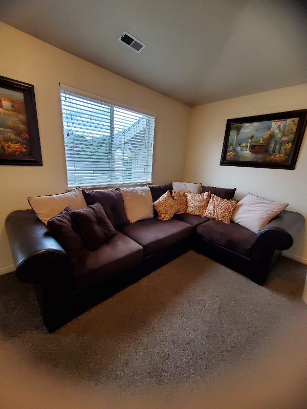 1937 N Canyon Rd in Provo, UT - Foto de edificio - Building Photo