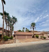 10641 S River Terrace Dr in Mohave Valley, AZ - Building Photo