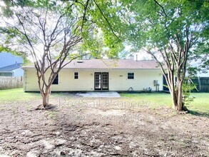 511 Lanelle Pl in Newport News, VA - Building Photo - Building Photo
