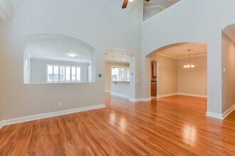 1936 Durrand Ave in Maitland, FL - Foto de edificio - Building Photo