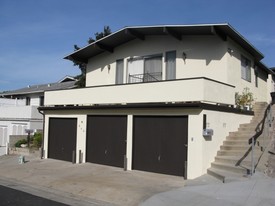 242 Avenida Santa Barbara Apartments