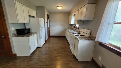 908 S 1st St in Norfolk, NE - Building Photo - Building Photo