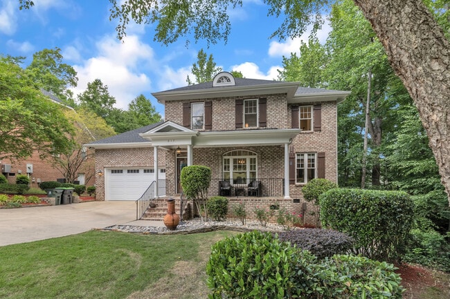 property at 617 Village Commons Ln