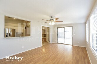 2082 E Arabian Dr in Gilbert, AZ - Building Photo - Building Photo