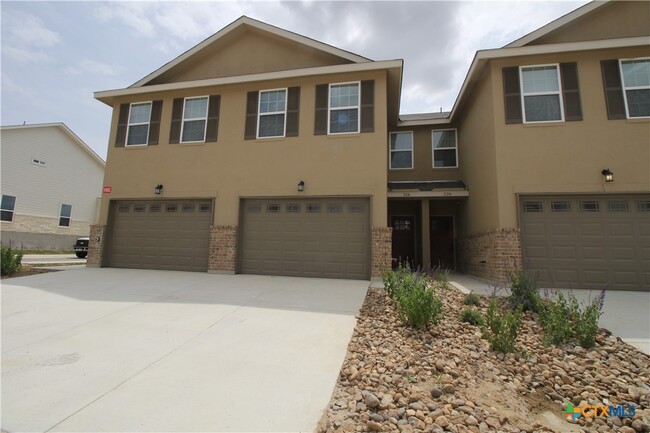 property at 326 Untermaier St