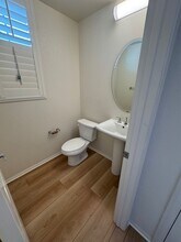 523 Pioneer St in Camarillo, CA - Foto de edificio - Building Photo