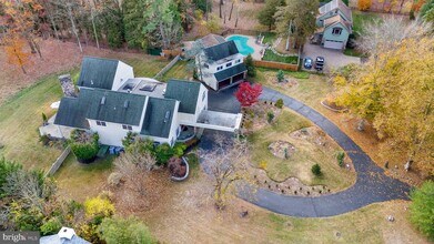 244 Mathers Rd in Ambler, PA - Building Photo - Building Photo