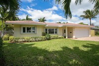 21 Little Harbor Way in Deerfield Beach, FL - Foto de edificio - Building Photo