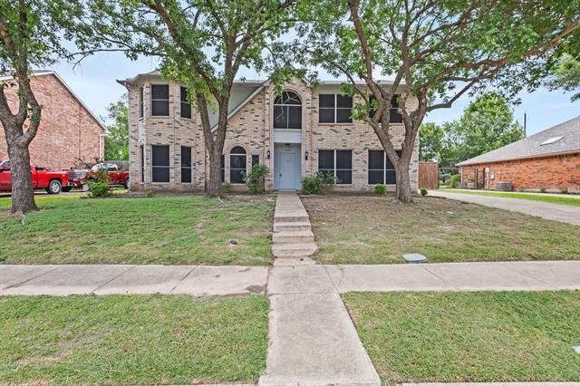 property at 1604 Lincoln Dr