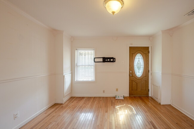 21 17th St SE in Washington, DC - Building Photo - Building Photo