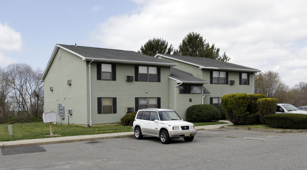 Millstream North & South Apartments in Wrightstown, NJ - Building Photo