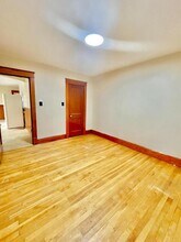 122 2nd St in Auburn, ME - Building Photo - Building Photo