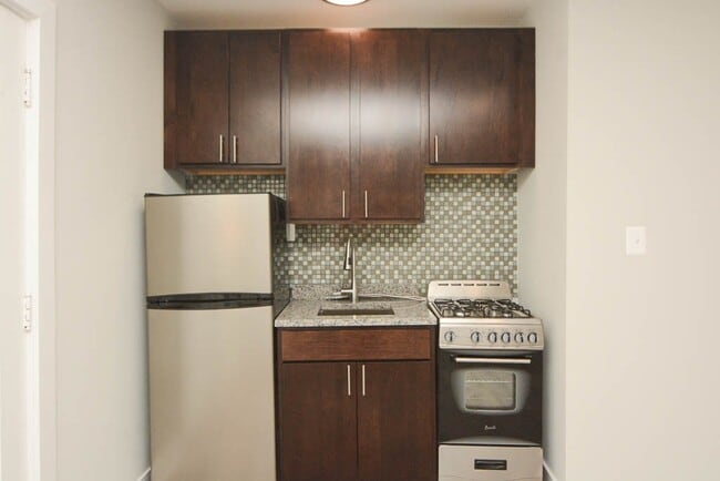 4549 N Damen Ave in Chicago, IL - Building Photo - Building Photo