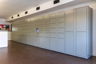 Pines at Southmoor Apartments in Greeley, CO - Building Photo - Interior Photo
