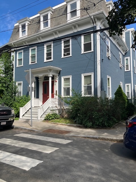 property at 152 Pearl St