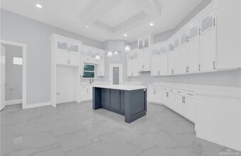 3007 E Ebano St in Hidalgo, TX - Foto de edificio - Building Photo