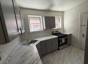 867 E 227th St in Bronx, NY - Building Photo - Building Photo