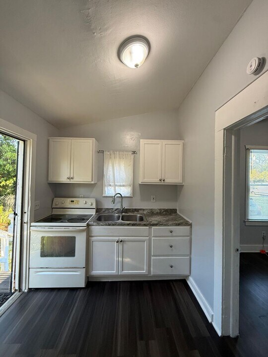 1347 W 5th St in Jacksonville, FL - Building Photo