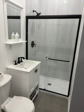 448 Hancock St, Unit 1st fl in Brooklyn, NY - Building Photo - Building Photo