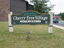 Cherry Tree Village in Hillsdale, MI - Foto de edificio - Building Photo