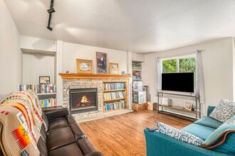 6039 W Prentice Ave in Littleton, CO - Building Photo - Building Photo