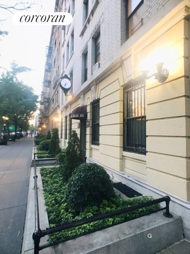property at 35 Central Park N