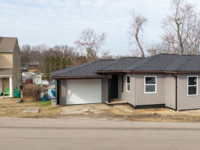 601 Riverview Dr in Pevely, MO - Building Photo - Building Photo