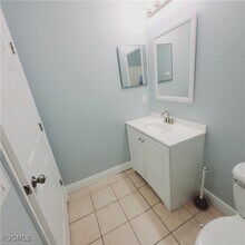 779 Bedford Dr in Lehigh Acres, FL - Building Photo - Building Photo