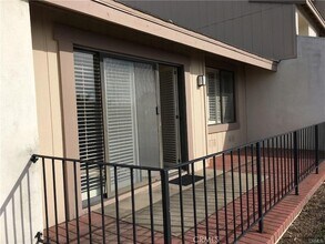 28123 Ridgepoint Ct, Unit 202 in Rancho Palos Verdes, CA - Building Photo - Building Photo