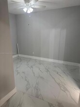 1131 SW 10th St in Miami, FL - Building Photo - Building Photo
