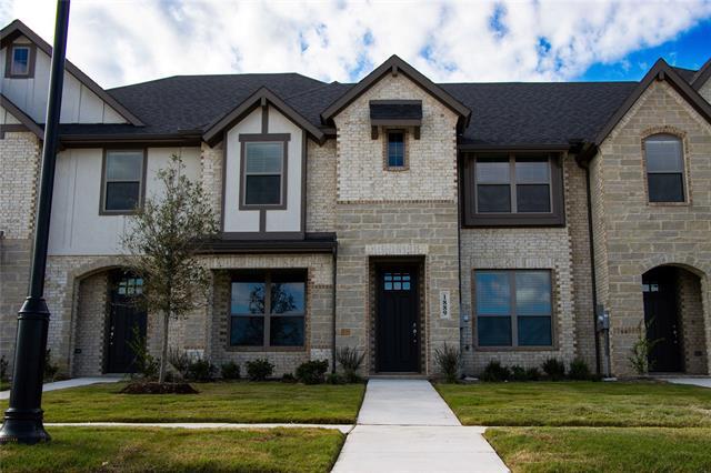 1889 Ethereal Ln in Waxahachie, TX - Building Photo