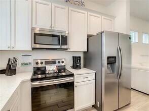 8037 Lost Shaker Ln in Kissimmee, FL - Building Photo - Building Photo