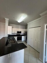 4316 Bayside Village Dr in Tampa, FL - Building Photo - Building Photo